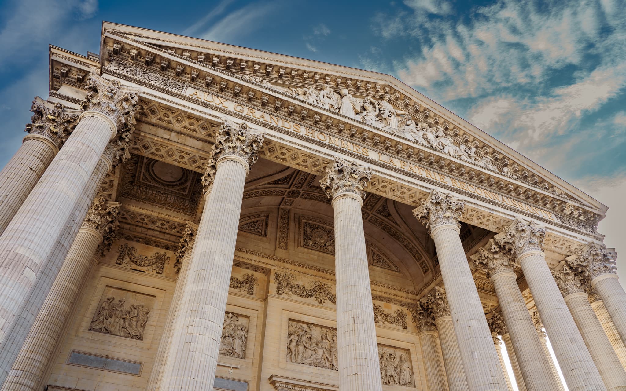 Façade du Panthéon à Paris
